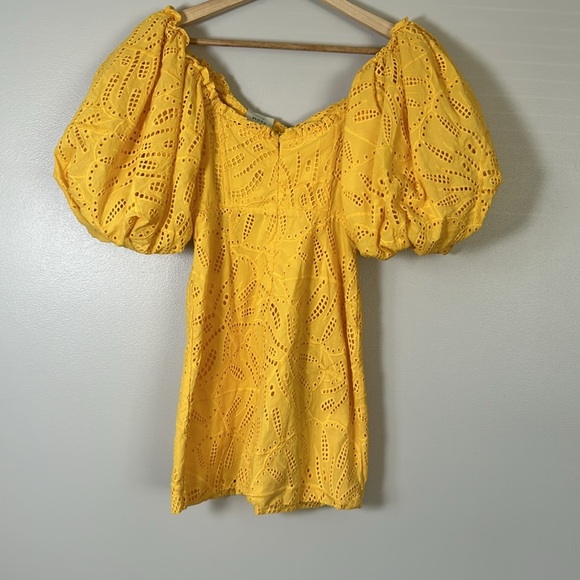 Farm Rio Monstera Yellow Eyelet Puff Sleeve Mini Dress - Picture 3 of 12